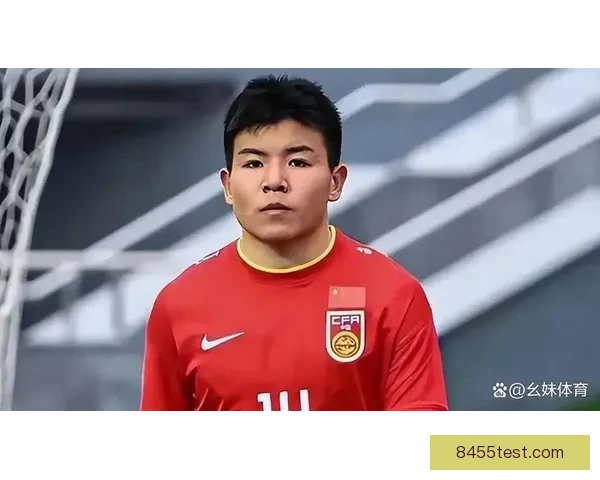 以泪目为证国足二十岁一米八八新星爆发带刀后卫绝杀硬核舞庆